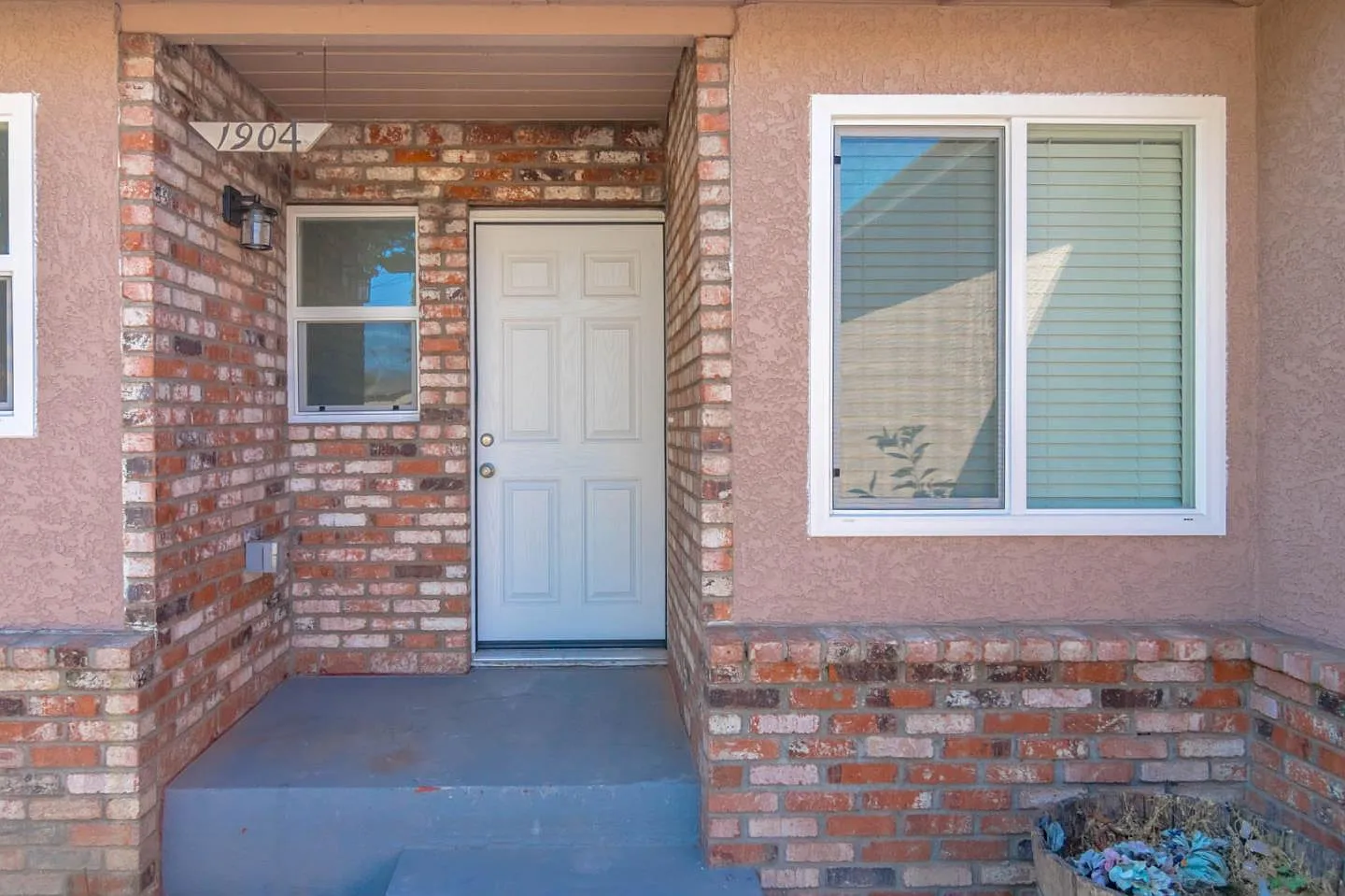 1904 Joann Ave photo 1