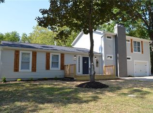 4526 N Topping Ave, Kansas City, MO 64117
