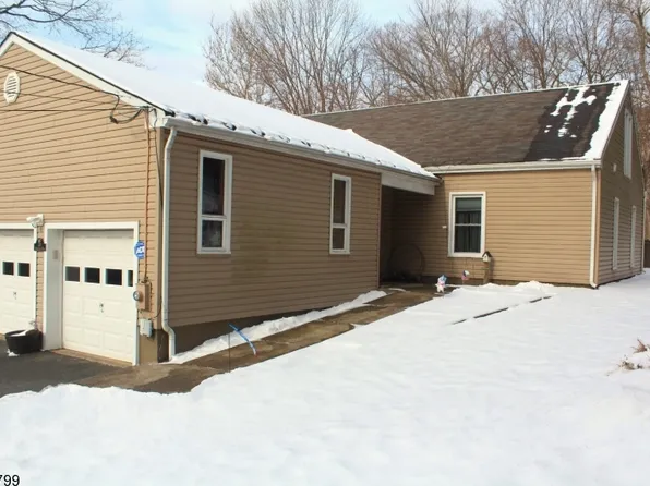 148 Conklintown Rd, Ringwood Boro, NJ 07456