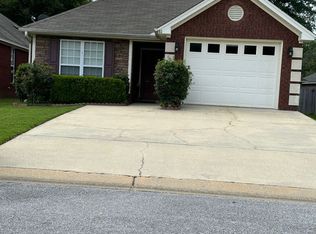 81 Forest Trl, Millbrook, AL 36054