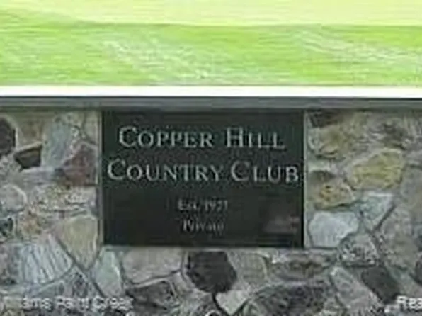 854 Hemlock Dr, Oxford, MI 48370