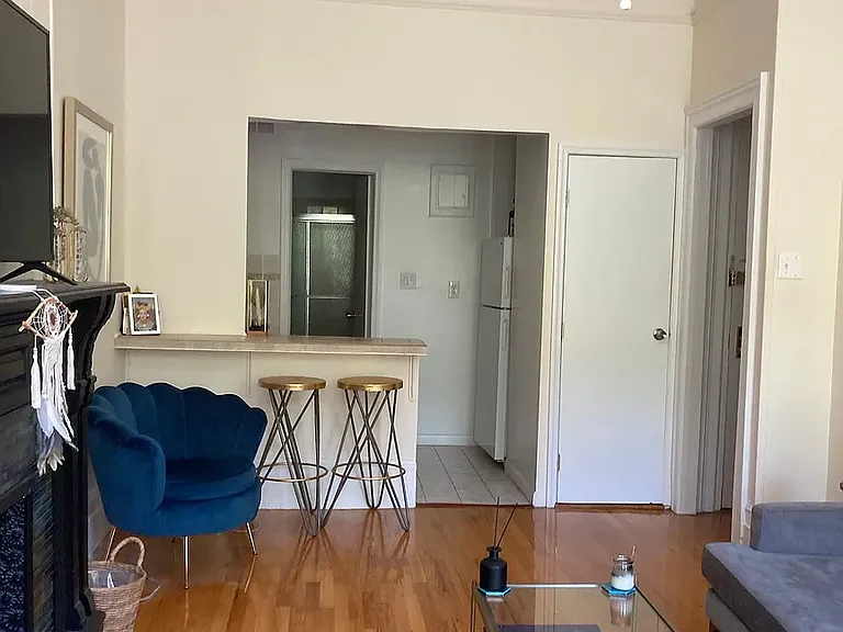 41 W 69th St #7 — Photo 5