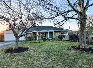 80 Westchester Rd, Williamsville, NY