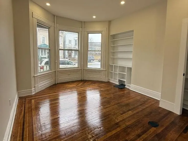 161 6th Ave #1 & 2 — Photo 8