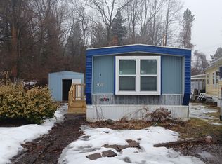 7455 Horseshoe #8, Brighton, MI 48114