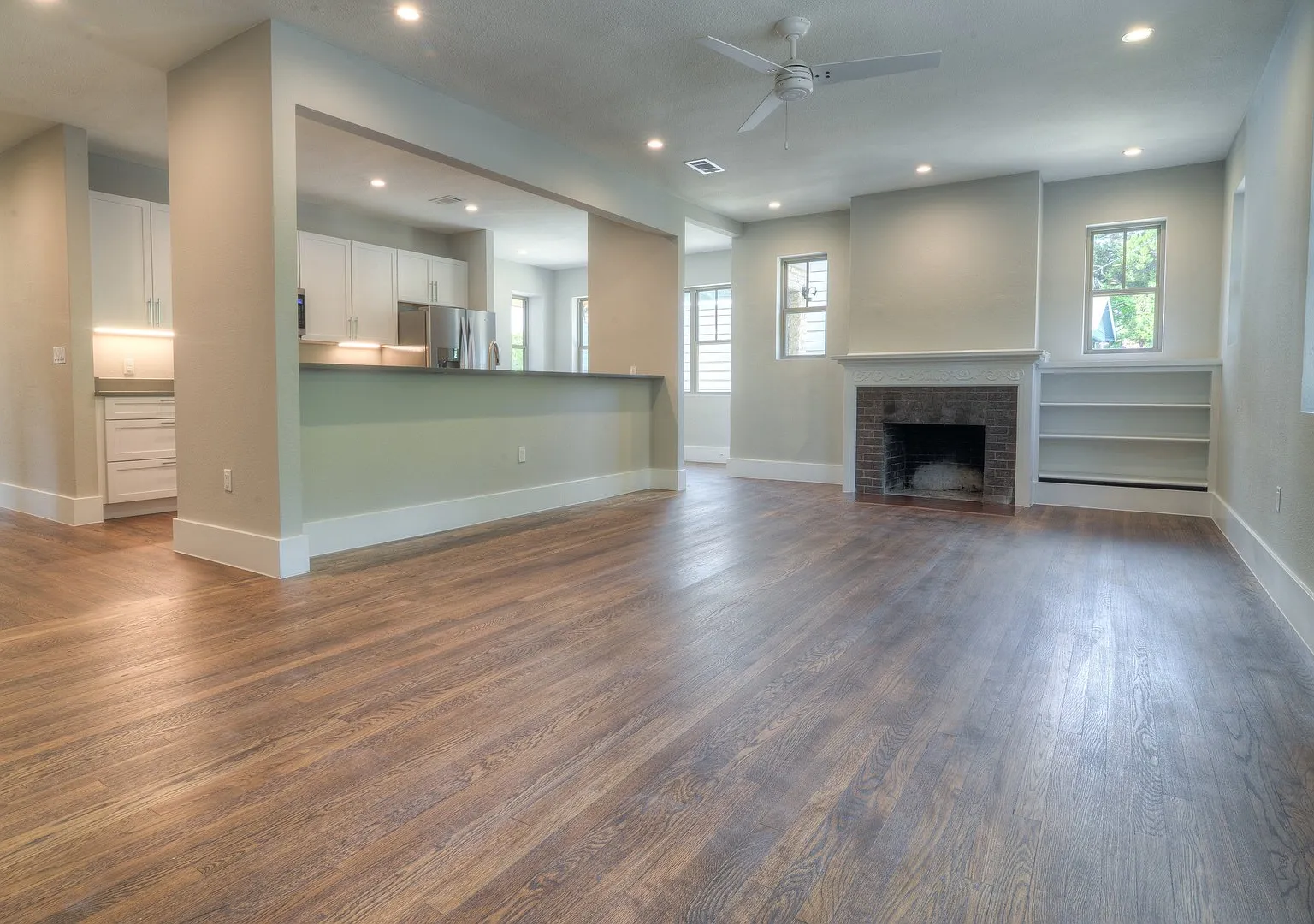 Ut Pre-Lease: 2018 Remodeled 6 Bed/4 Bath North Campus Home, Luxury Finishes, Walk To Ut — Photo 3