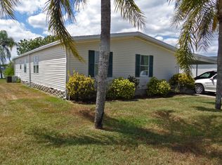 77 Treasure Cir, Sebastian, FL 32958