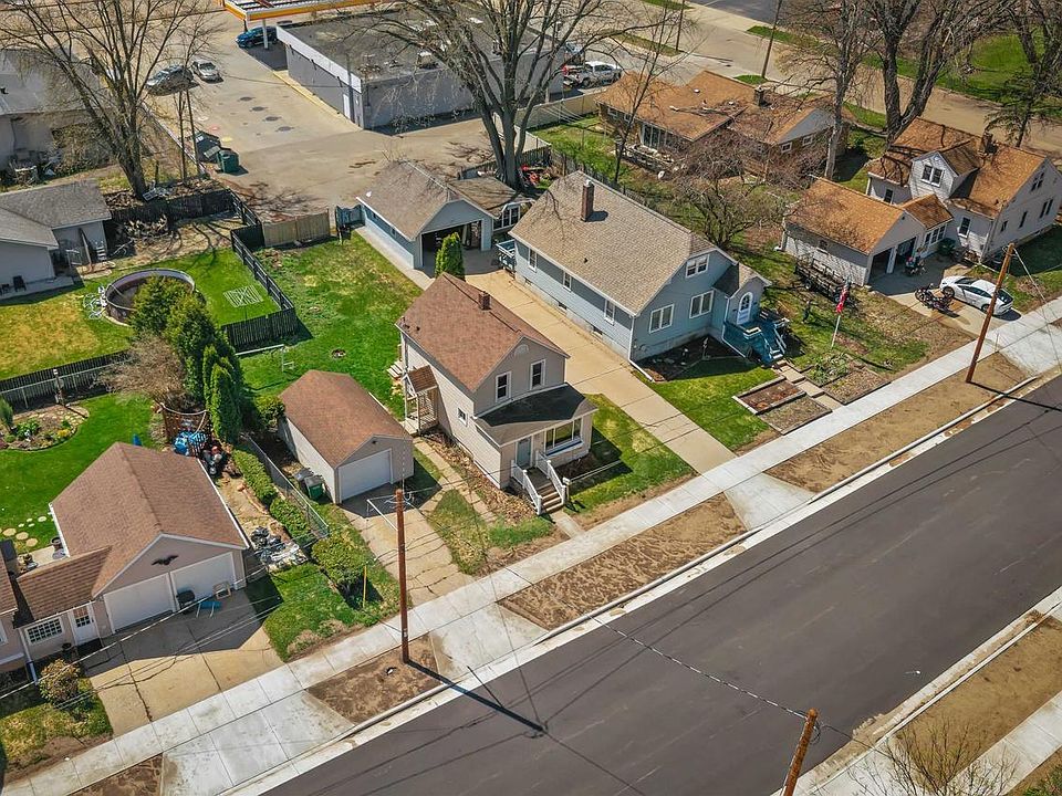 26th image of 1021 MCKINLEY STREET