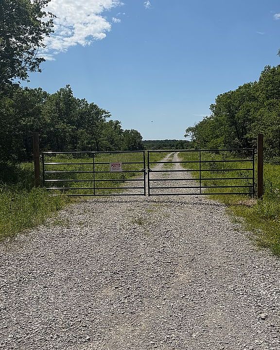 1st image of 3 Hobbs Creek Rd
