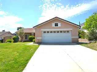 30413 Sunrose Pl, Canyon Country, CA 91387