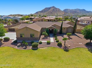 5643 W Rock Ct, San Tan Valley, AZ 85144