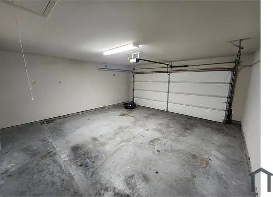 3217 Jackal Dr — Photo 35