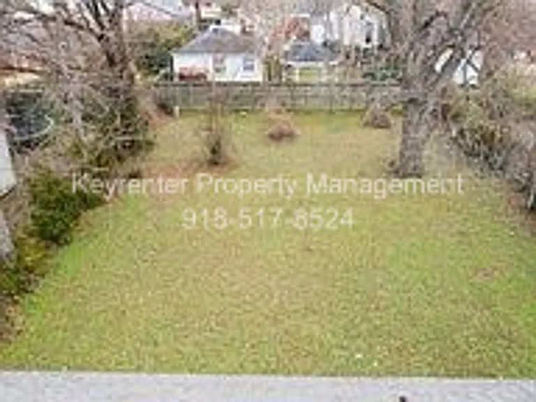 537 S Marion Ave — Photo 28