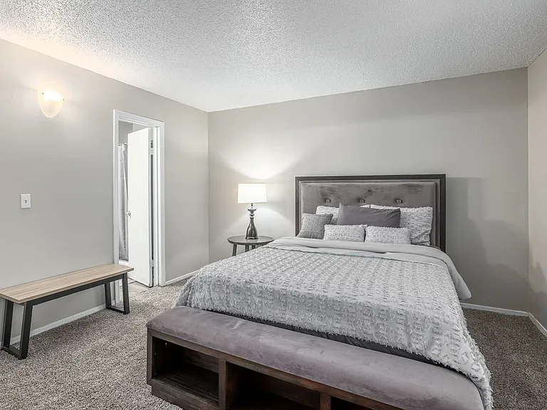 Aspen Place Apartments - One Month Free for All July AND August Move-Ins! — Photo 52