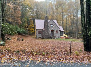509 Golf Dr, Canadensis, PA