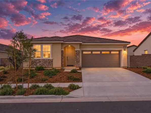 458 Berrybush St, Hemet, CA 92543
