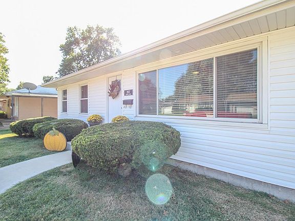 2nd image of 2837 Fortune Dr