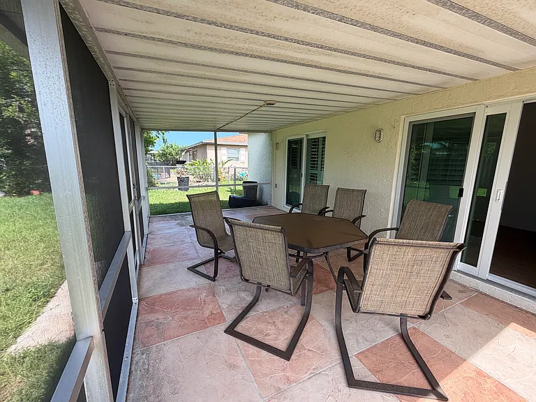 4733 Bison St — Photo 18