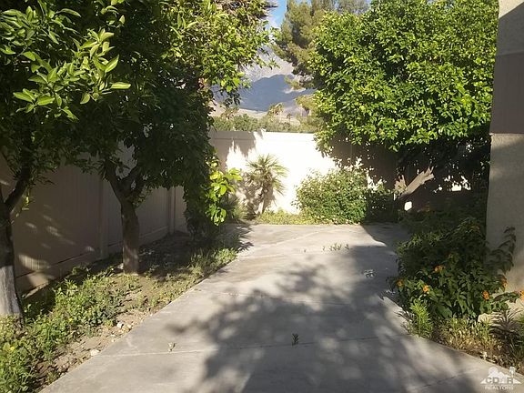 2nd image of 3055 Sunflower Cir E