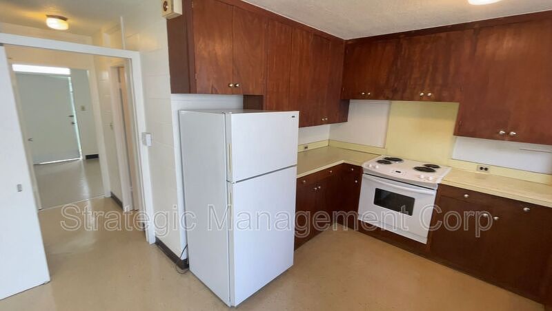 1st image of 838 Lukepane Ave #304