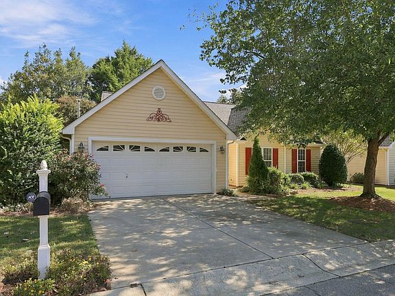 2nd image of 706 Latta Cir
