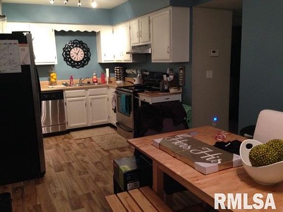 3rd image of 3606 N Sandia Dr
