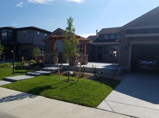2564 Bluestem Willow Dr, Loveland, CO 80538