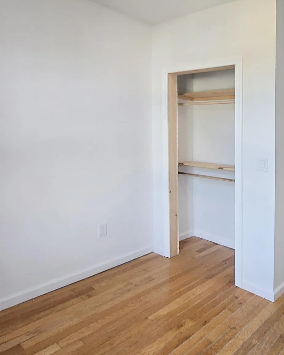 3 bed, 1.0 bath, $2,600 — Photo 3