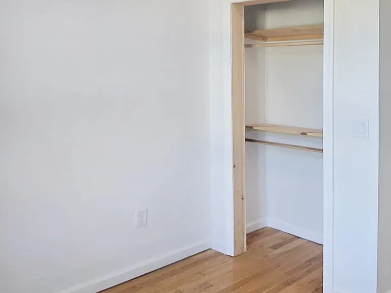 176 Arlington Ave #1 — Photo 3