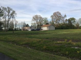 755 Triple South Rd, Harrisburg, IL 62946