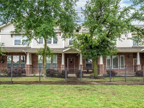 172 High School Dr, Lewisville, TX 75057