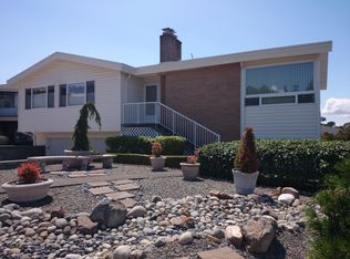 5605 SW Manning St, Seattle, WA 98116