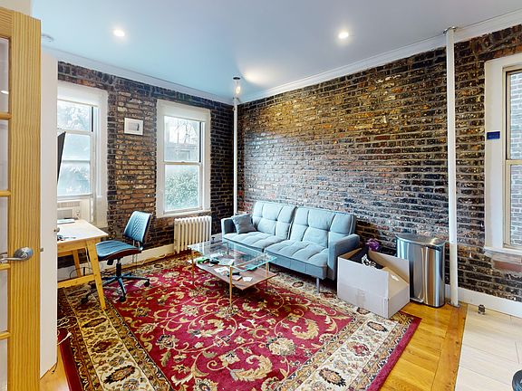 2nd image of 520 E 11th St APT 19