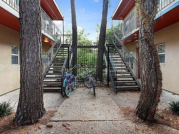 2nd image of 2309 6th St APT 102A