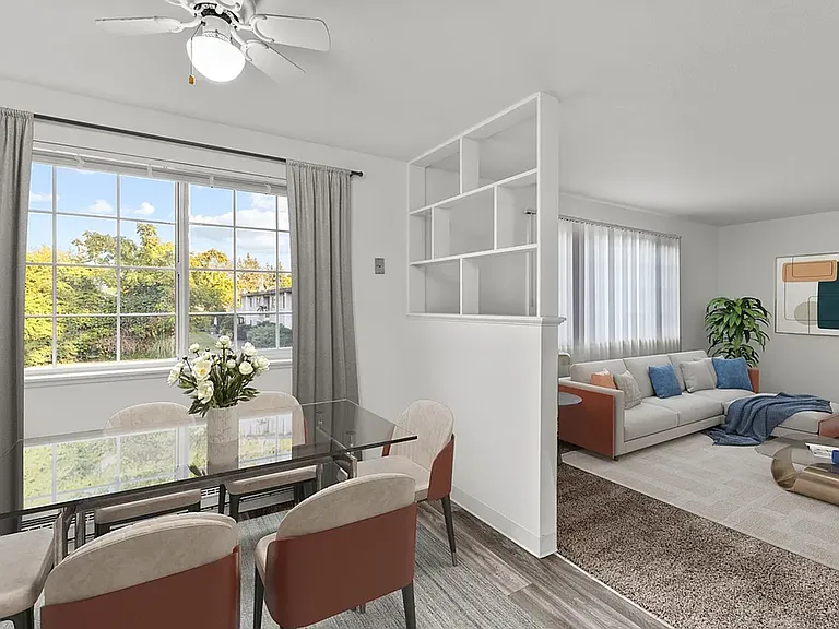Esquire Apartments — Photo 10