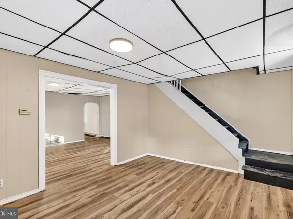 136 Denny Ave, Penns Grove, NJ 08069