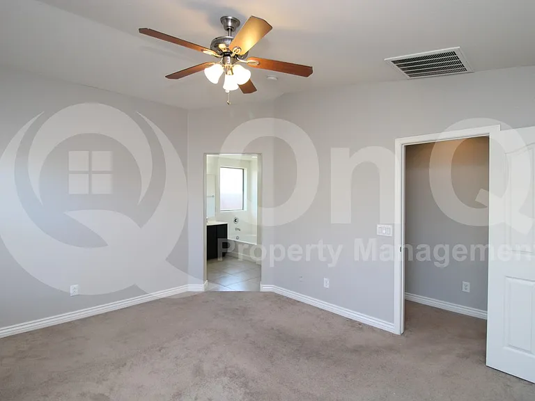 18620 W Larkspur Dr — Photo 10