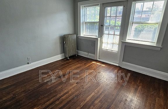 4th image of 16814 Madison Ave APT 2