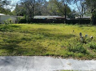 12712 Four Oaks Rd, Tampa, FL 33624