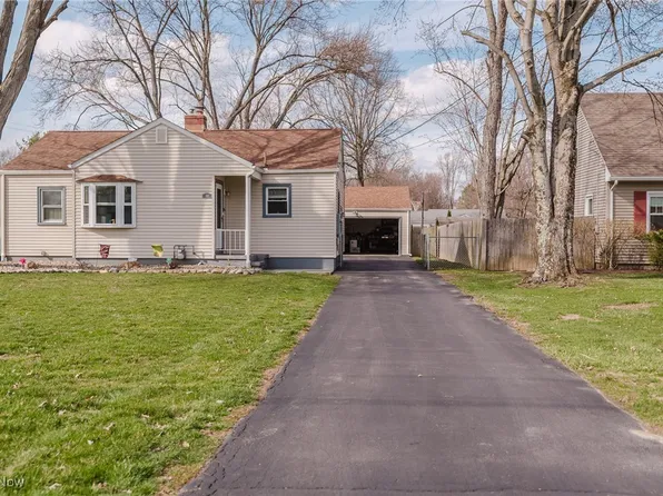 492 Ewing Rd, Boardman, OH 44512