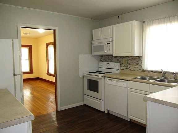 4th image of 403 N Pearl St