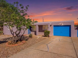9425 Parsifal Pl NE, Albuquerque, NM 87111