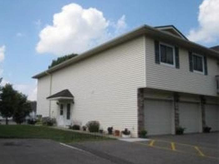 1st image of 2419 Grenadier Ave N