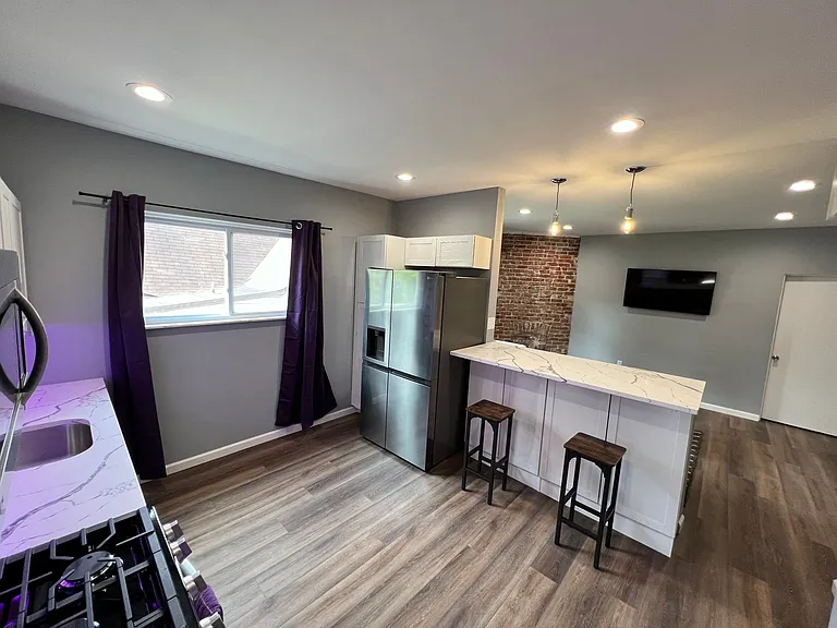3932 Vinceton St — Photo 43