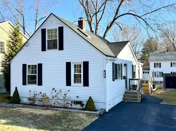 14 Everett Street, Westbrook, ME 04092
