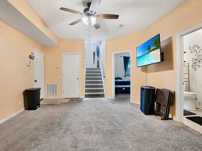 1213 Chinook Cir — Photo 22