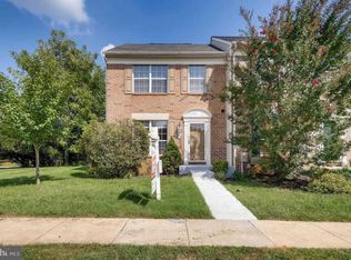 28 White Pine Ct, Cockeysville, MD 21030