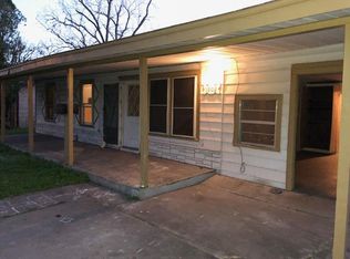 1602 Emily Dr, Beeville, TX 78102