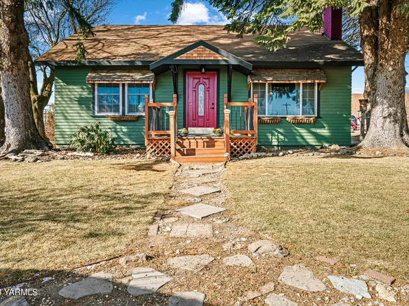 620 Pongala Rd, Tieton, WA 98947