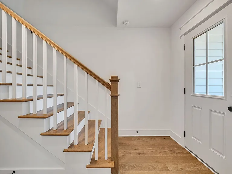2019 Maple View Ln — Photo 5